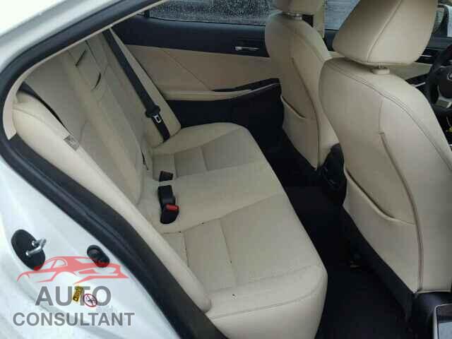 LEXUS IS250 2015 - JTHBF1D27F5052275