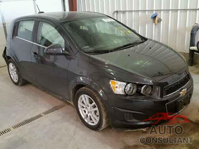 CHEVROLET SONIC 2015 - 1G1JC6SB4F4128944