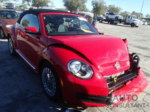 VOLKSWAGEN BEETLE 2015 - 3VW517AT7FM805839