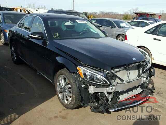 MERCEDES-BENZ C300 2015 - 55SWF4KBXFU011241