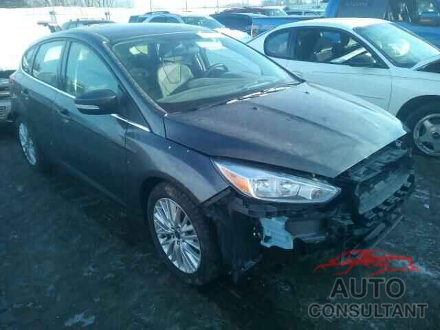 FORD FOCUS 2015 - 1FADP3N29FL230335