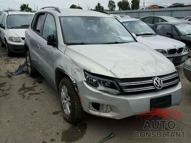 VOLKSWAGEN TIGUAN 2015 - WVGAV7AX9FW507099