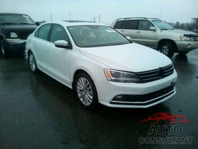 VOLKSWAGEN JETTA 2015 - 3VWD17AJ7FM353644