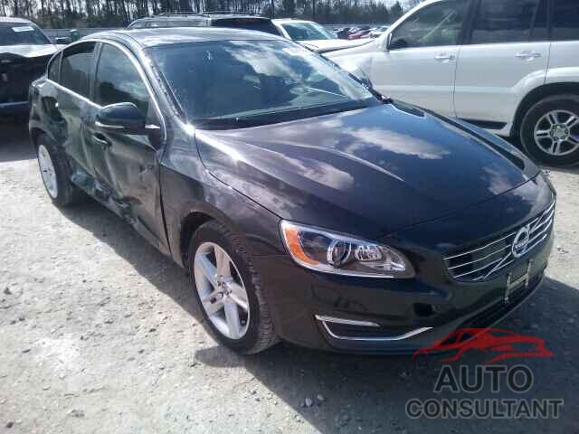 VOLVO S60 2015 - YV140MFM0F2355325