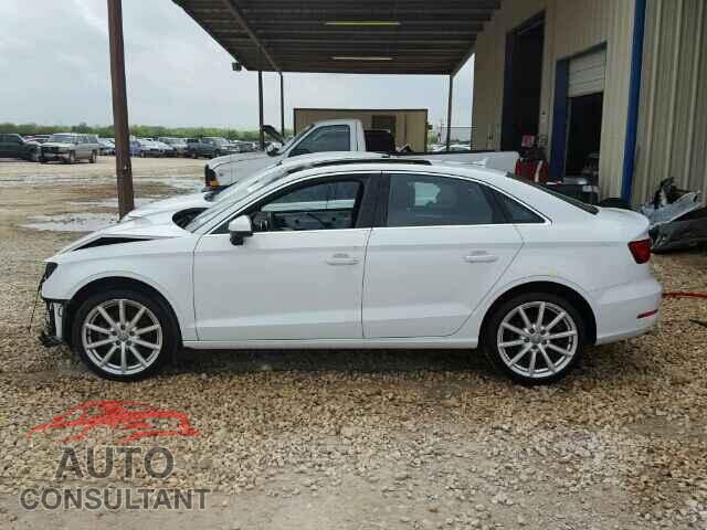 AUDI A3 2015 - WAUCCGFF9F1107069
