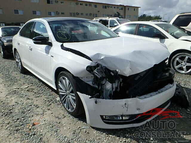 VOLKSWAGEN PASSAT 2015 - 1VWBS7A37FC045770