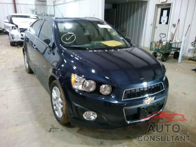 CHEVROLET SONIC 2015 - 1G1JC5SH3F4149363