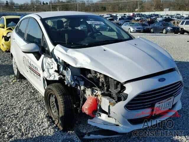 FORD FIESTA 2015 - 3FADP4AJ5FM190143