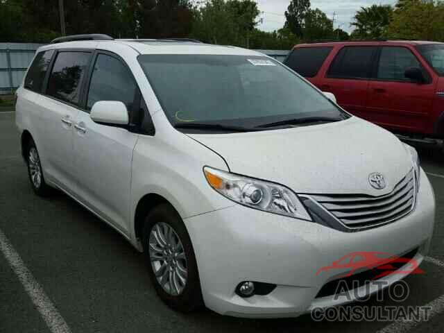 TOYOTA SIENNA 2015 - 5TDYK3DC1FS658953