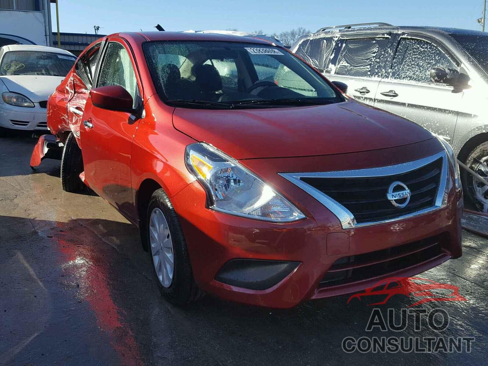 NISSAN VERSA 2017 - 3N1CN7AP7HL894616
