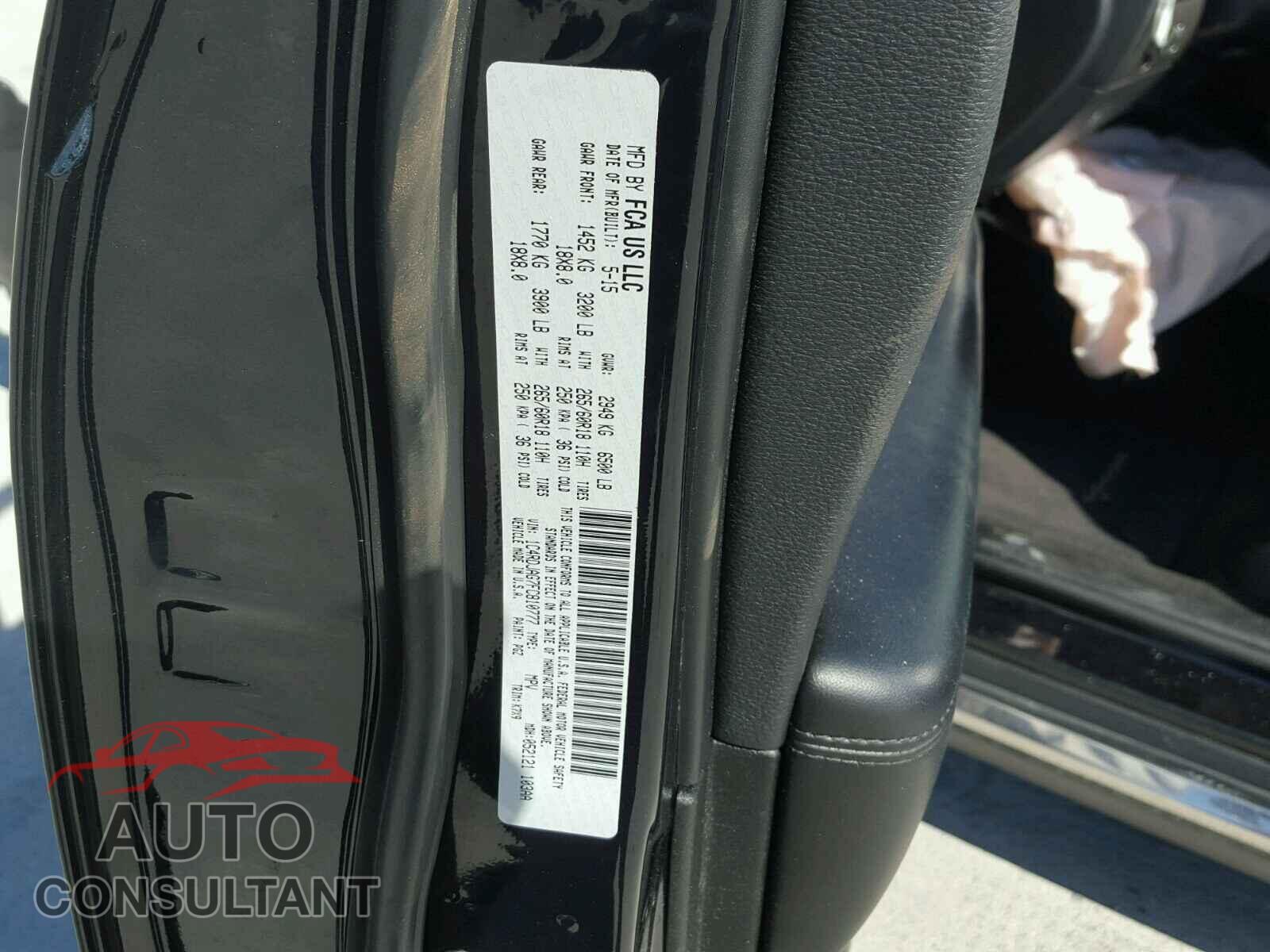 DODGE DURANGO 2015 - 1C4RDJAG7FC810777