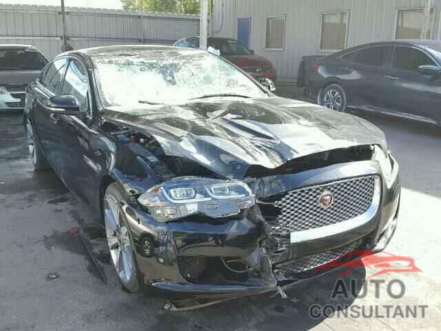JAGUAR XJ 2016 - SAJWA2G70G8V94429