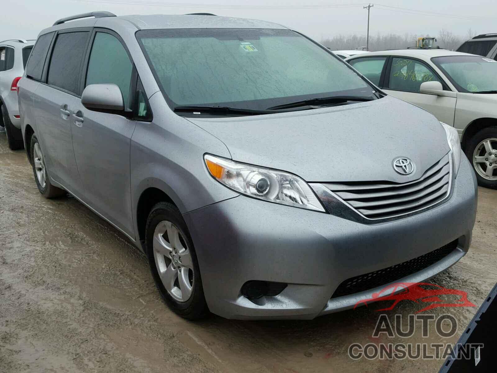 TOYOTA SIENNA 2017 - 5TDKZ3DC8HS835809