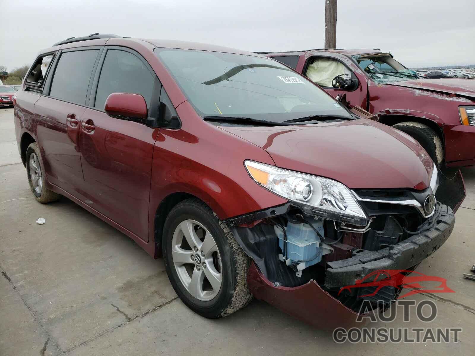 TOYOTA SIENNA 2018 - 5TDKZ3DC5JS915316