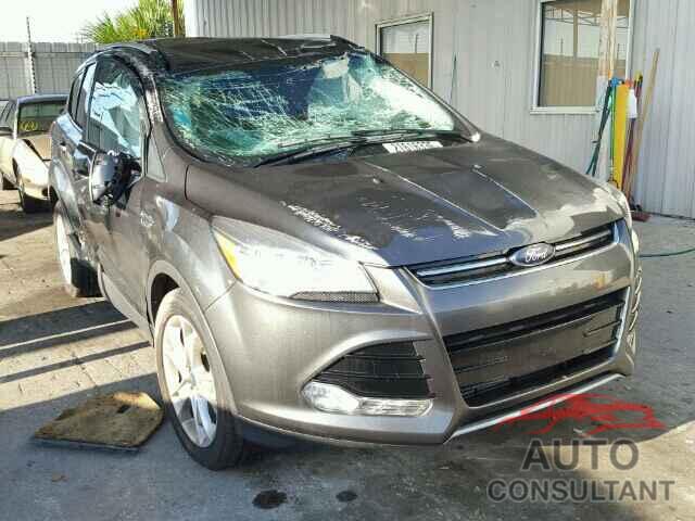 FORD ESCAPE 2016 - 1FMCU0J95GUB67063
