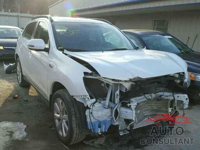 MITSUBISHI OUTLANDER 2015 - 4A4AR4AWXFE058951