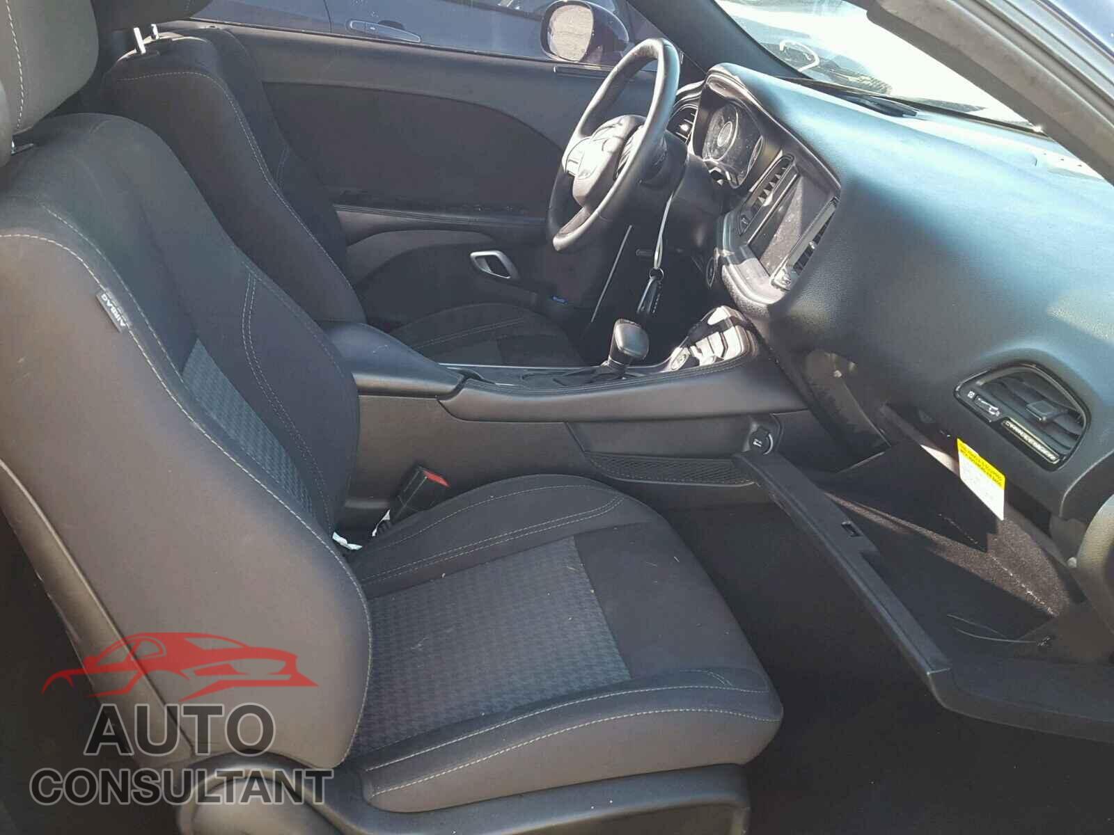 DODGE CHALLENGER 2015 - 2C3CDZAT2FH831913