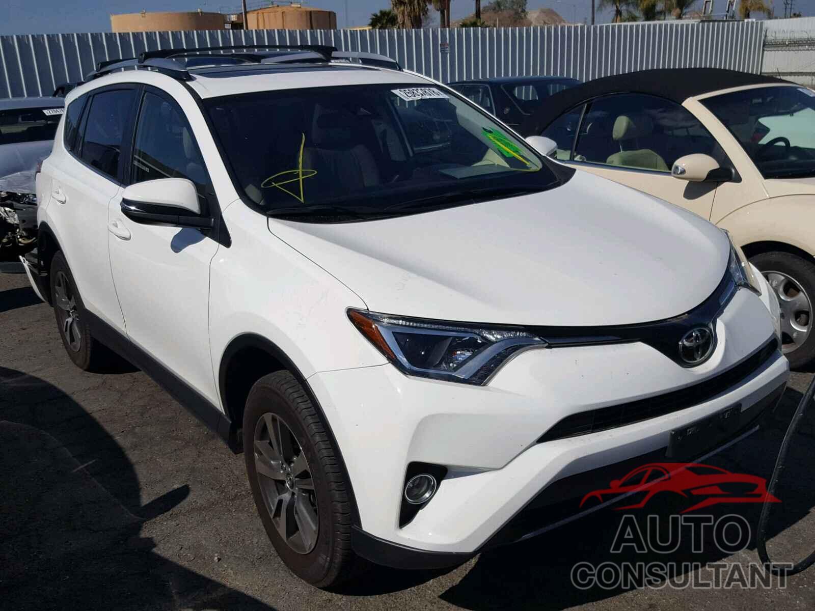 TOYOTA RAV4 2017 - JTMWFREV1HJ707096