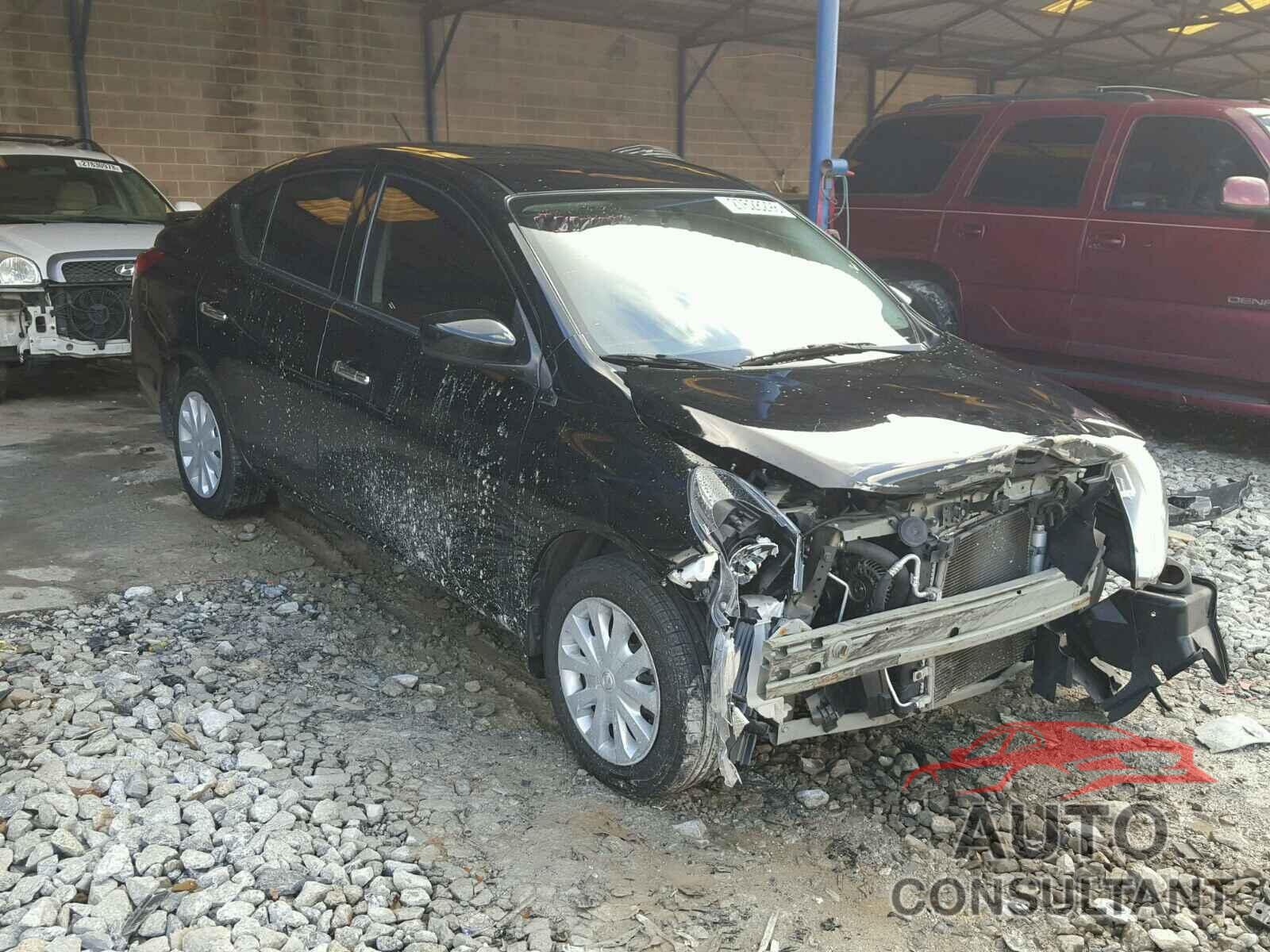 NISSAN VERSA 2015 - 3N1CN7AP7FL807195