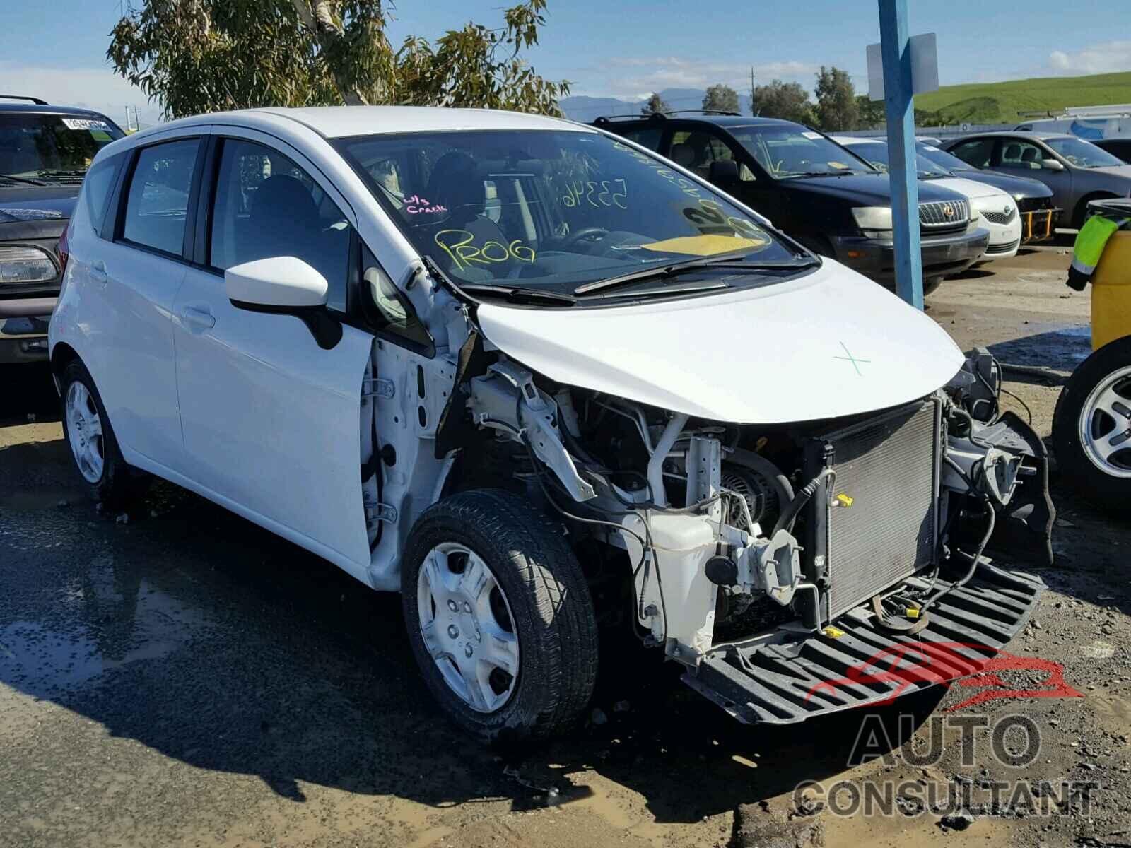 NISSAN VERSA 2016 - 3N1CE2CP4GL361136