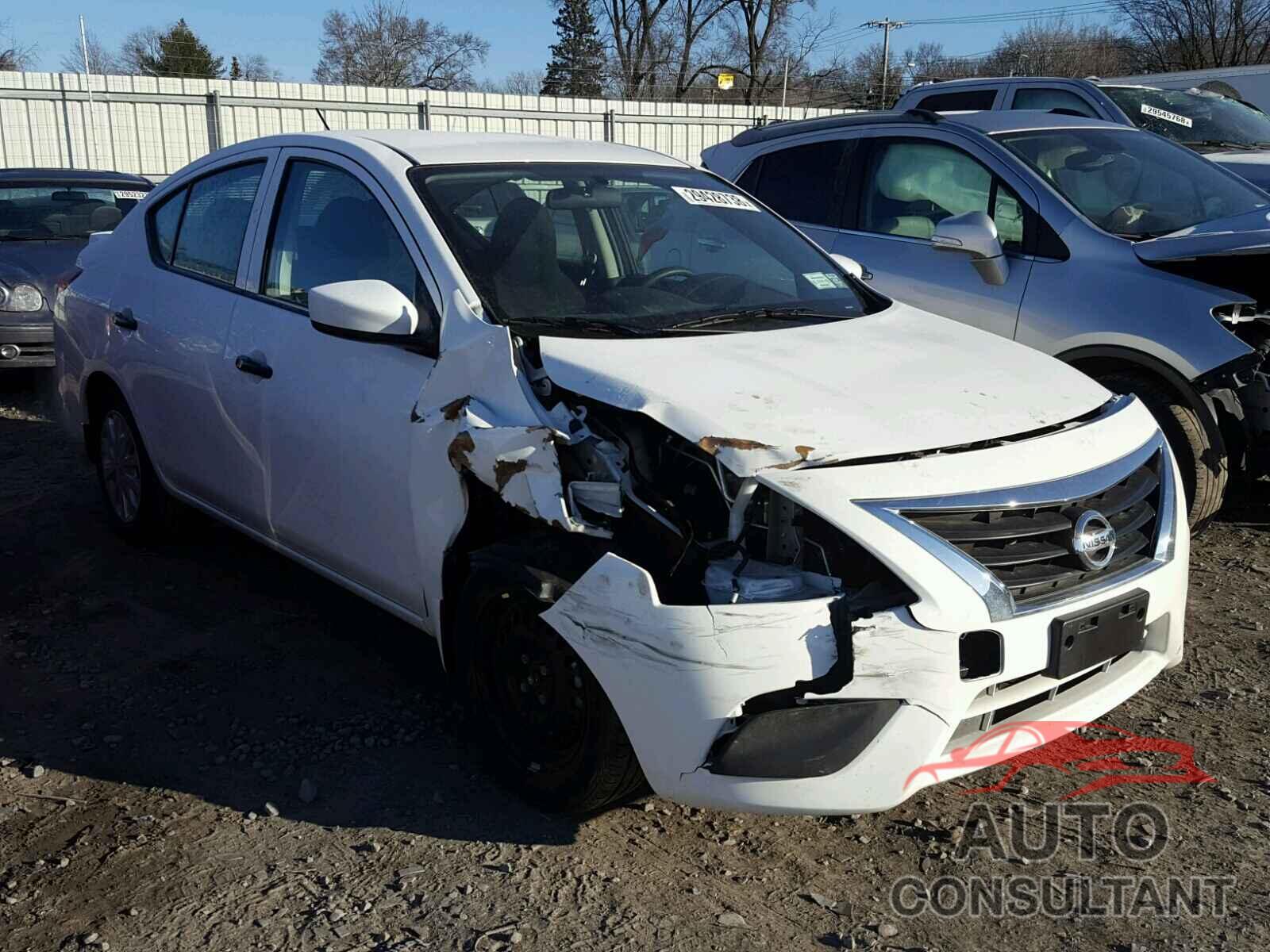 NISSAN VERSA 2017 - 3N1CN7AP6HL869299