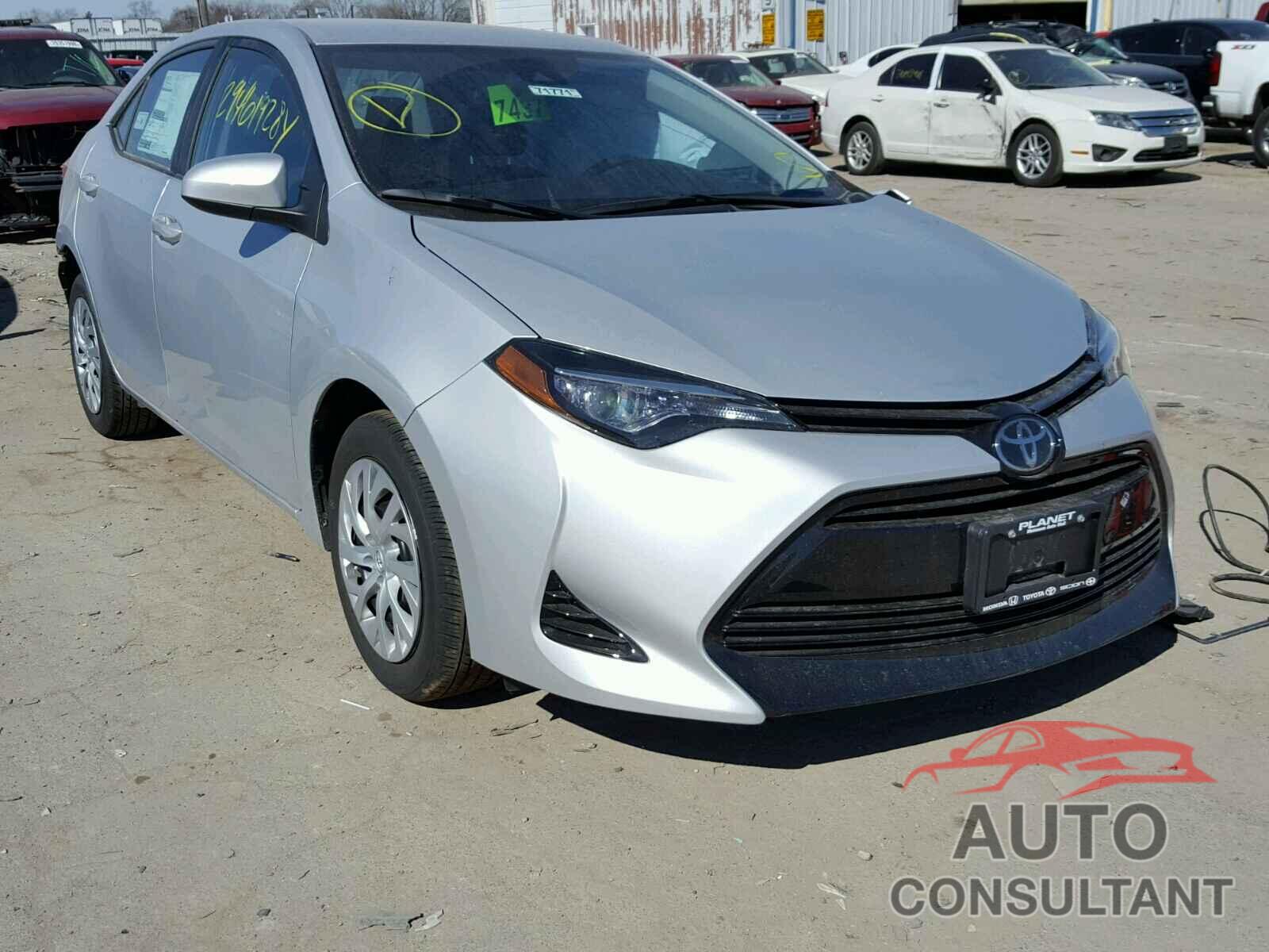 TOYOTA COROLLA 2018 - 2T1BURHE6JC023274
