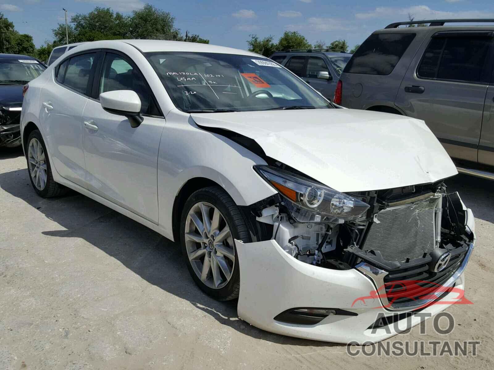 MAZDA 3 2017 - 3MZBN1V79HM124330