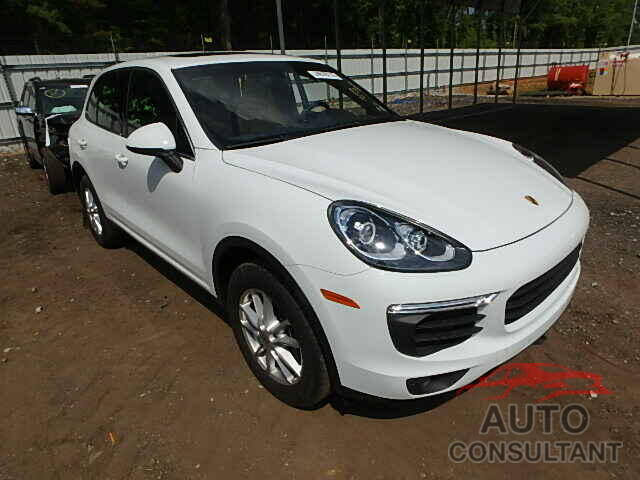 PORSCHE CAYENNE 2016 - WP1AA2A22GLA01154