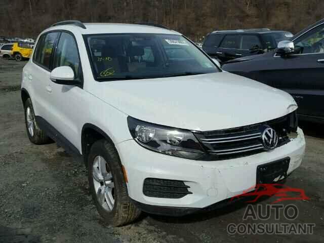 VOLKSWAGEN TIGUAN 2017 - WVGBV7AX1HK004570