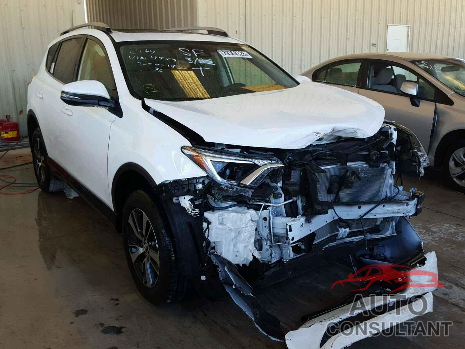 TOYOTA RAV4 2017 - JTMWFREV9HJ134559
