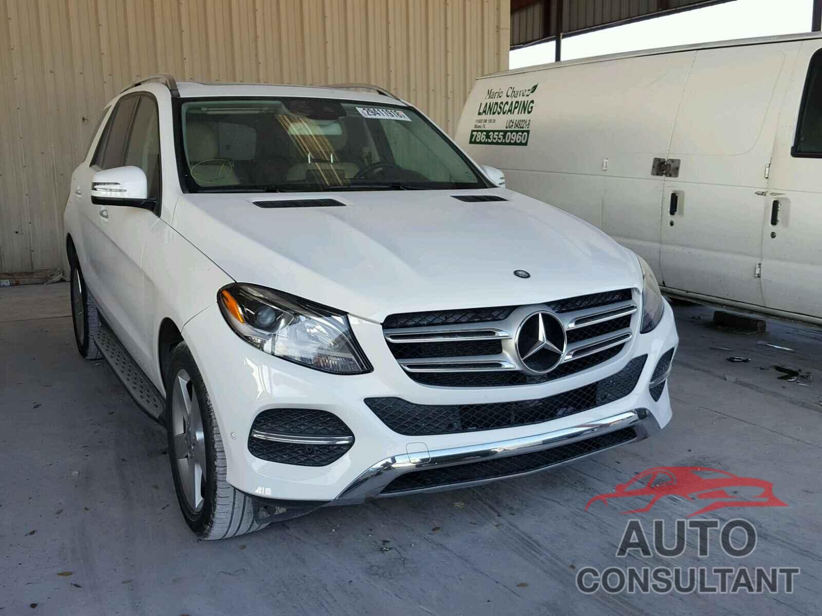 MERCEDES-BENZ GLE350 2017 - 4JGDA5JB3HA858124