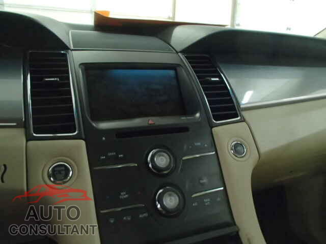 FORD TAURUS 2015 - 1FAHP2E89FG135010