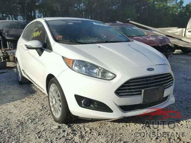 FORD FIESTA 2015 - 3FADP4FJ9FM117916