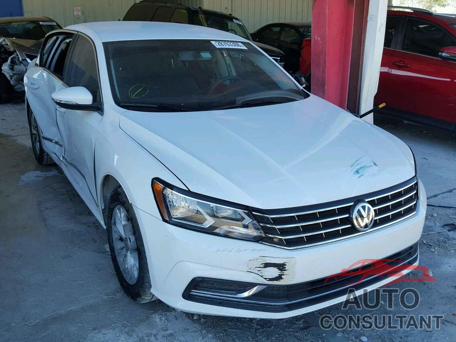 VOLKSWAGEN PASSAT 2017 - 1VWAT7A34HC058407