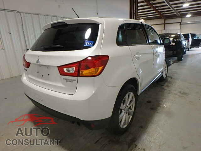 MITSUBISHI OUTLANDER 2015 - 4A4AP3AUXFE004046