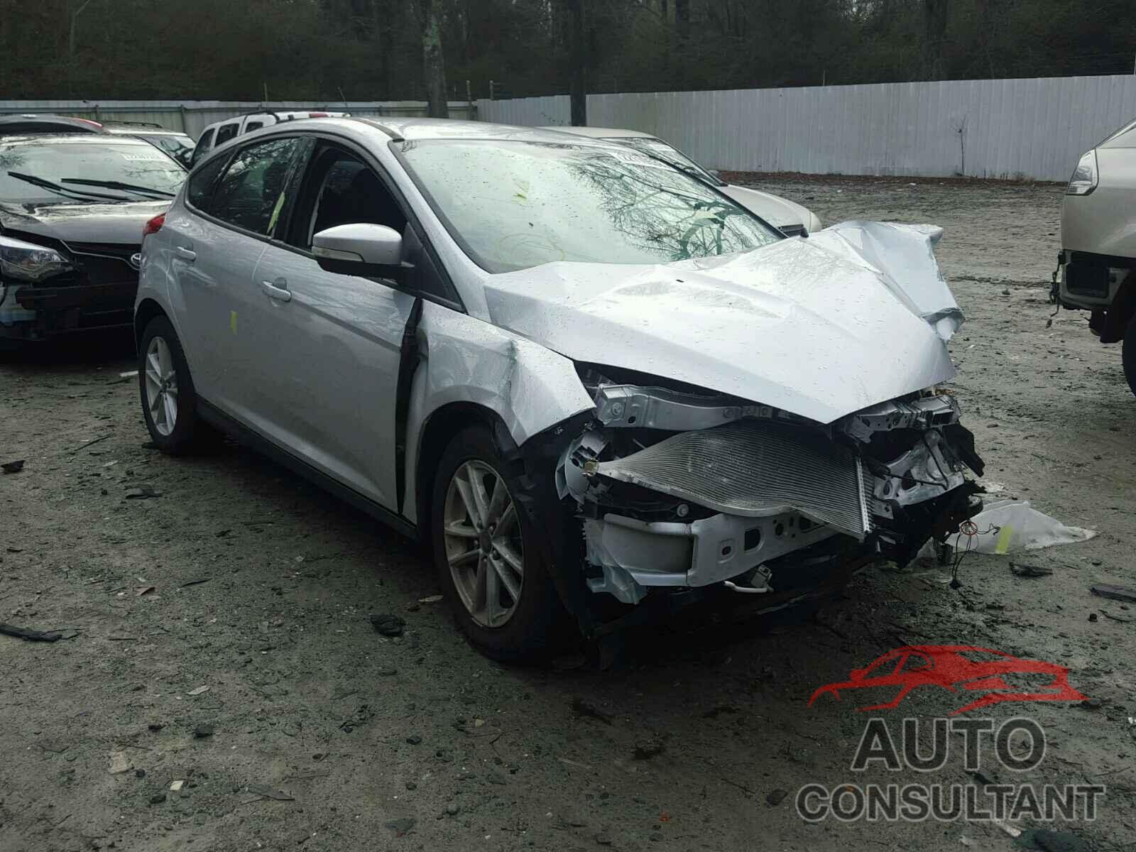 FORD FOCUS 2015 - 1FADP3K21FL223464