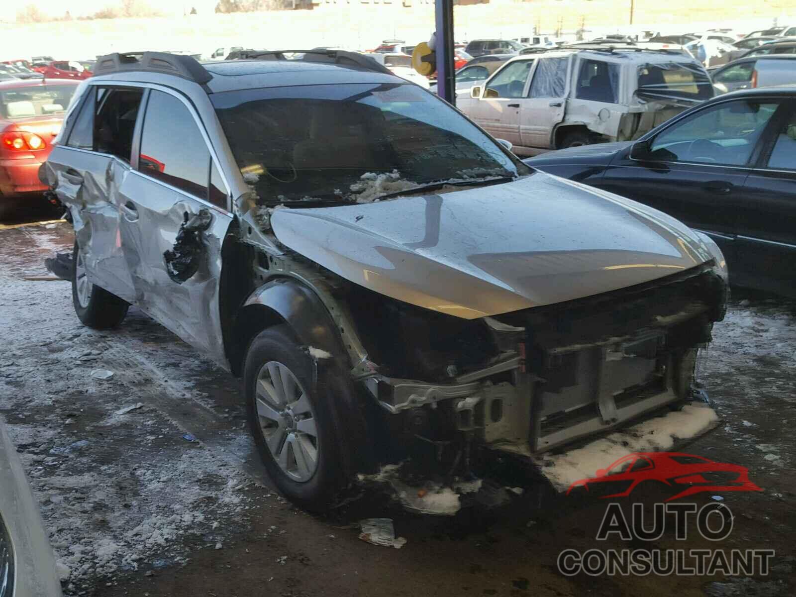 SUBARU OUTBACK 2018 - 4S4BSAHC9J3233359