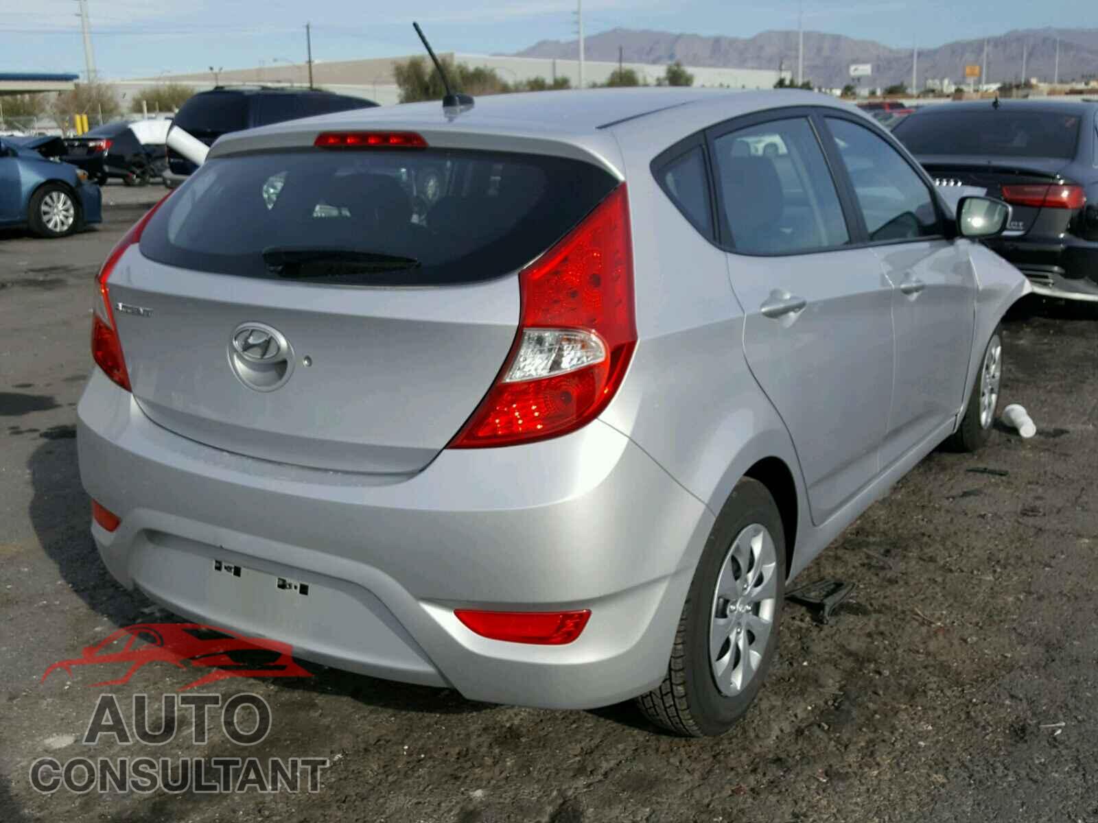 HYUNDAI ACCENT 2017 - KMHCT5AE7HU325885
