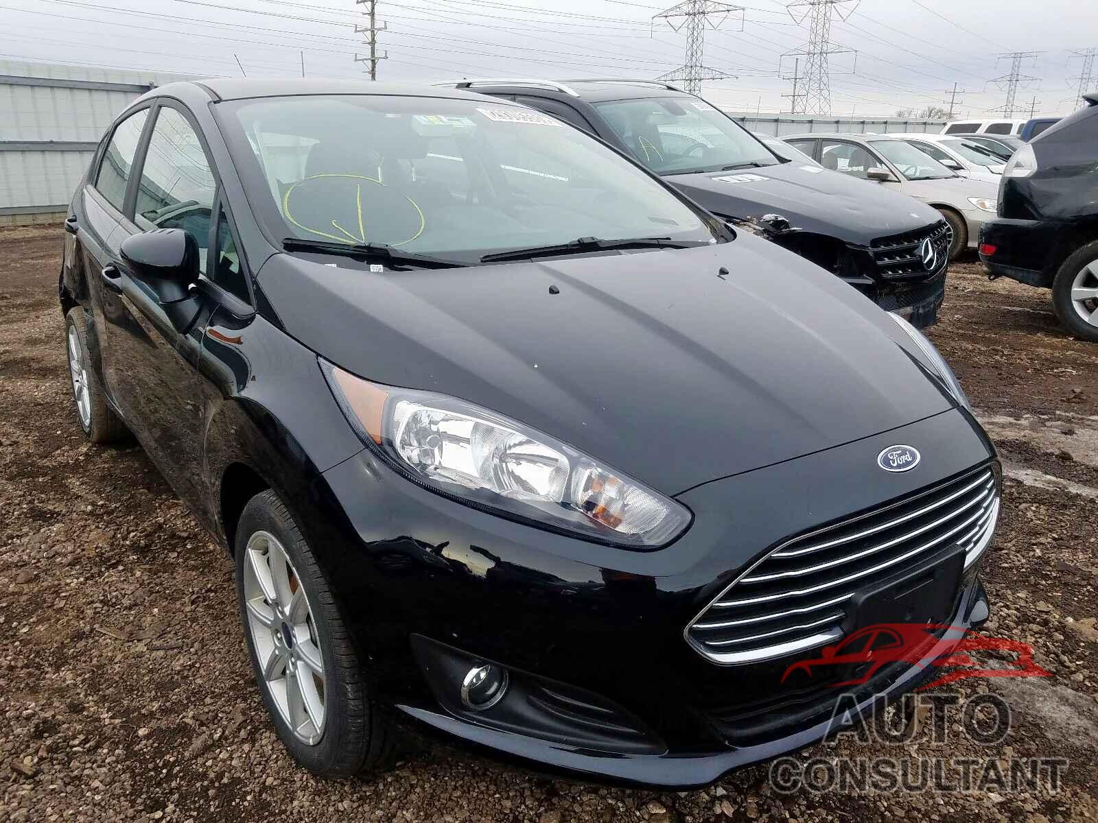 FORD FIESTA 2019 - 5YFBURHE7GP404625