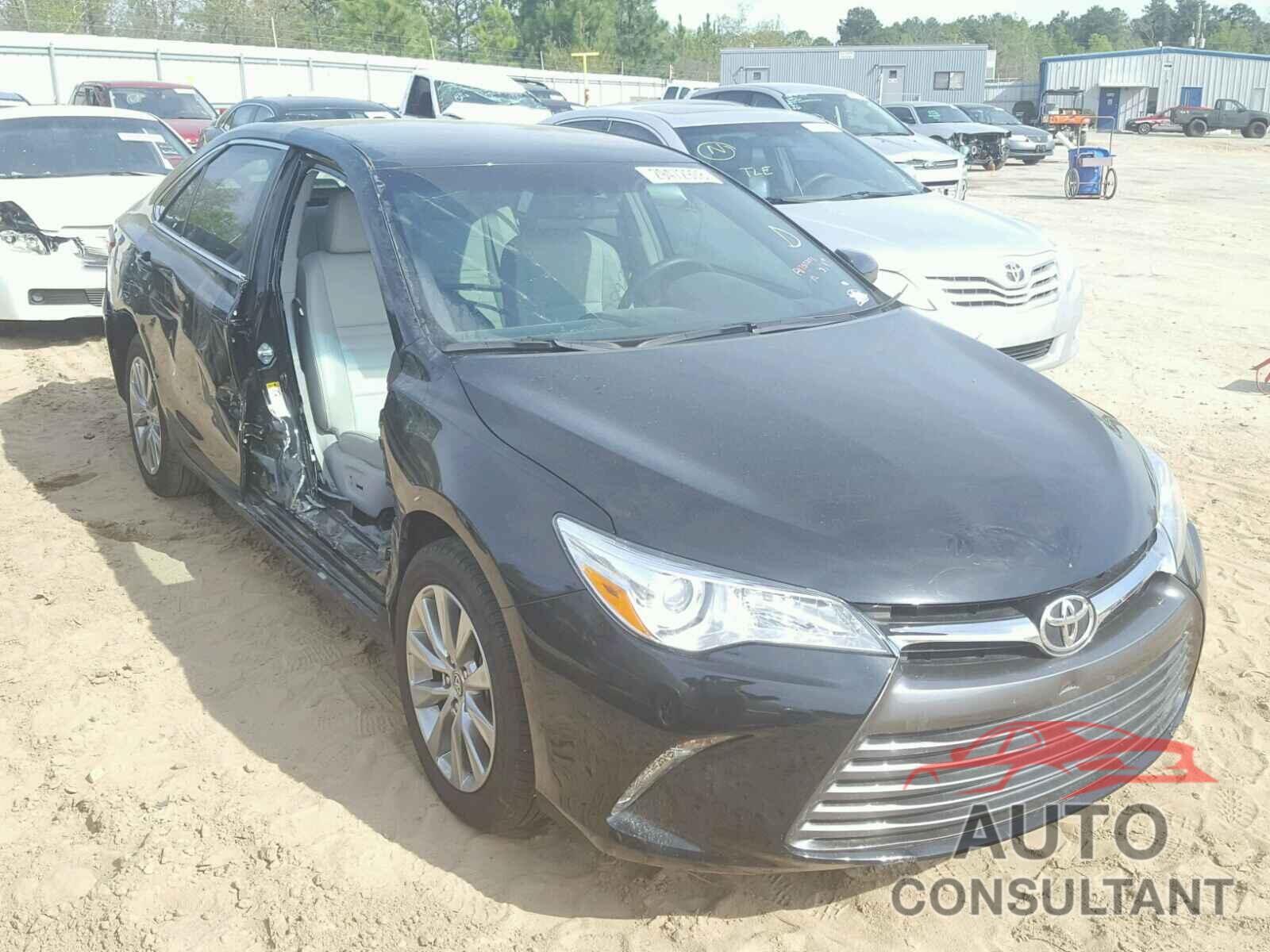 TOYOTA CAMRY 2015 - 4T4BF1FK3FR495030