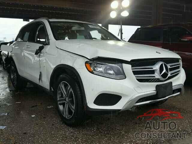 MERCEDES-BENZ GLC300 2016 - WDC0G4JB8GF109505