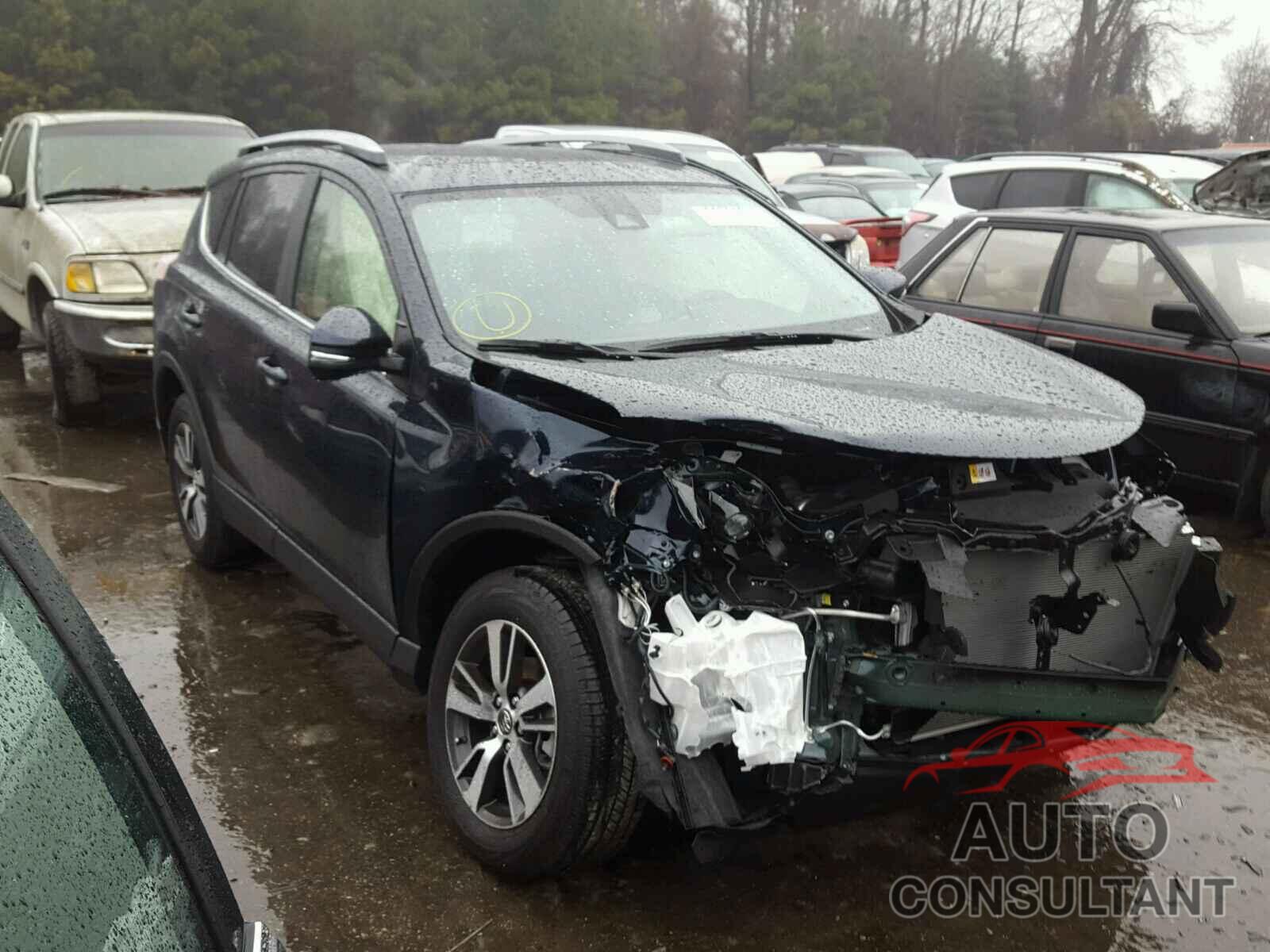 TOYOTA RAV4 2017 - JTMWFREV8HJ117736