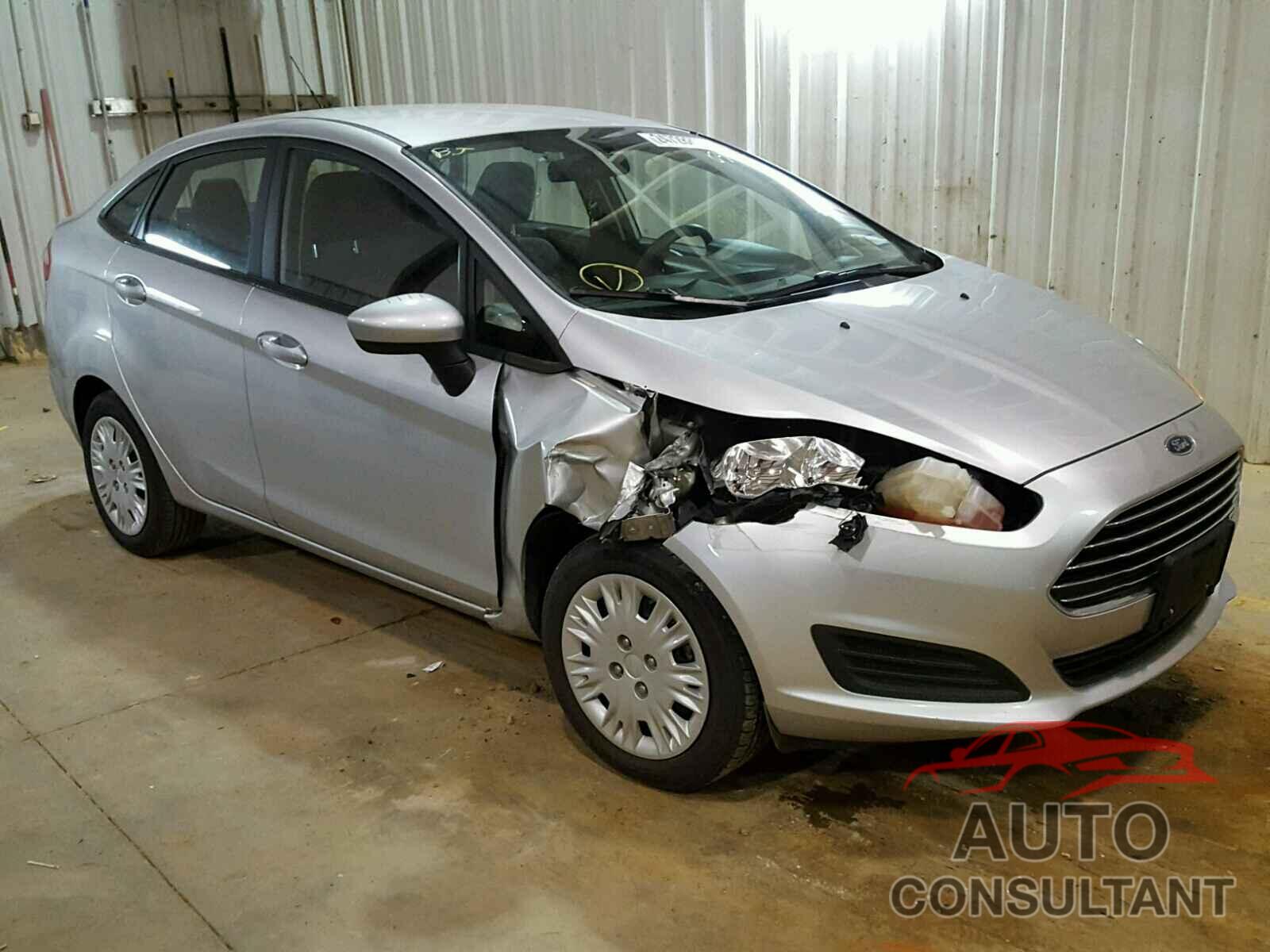 FORD FIESTA 2015 - 3FADP4AJ8FM190380