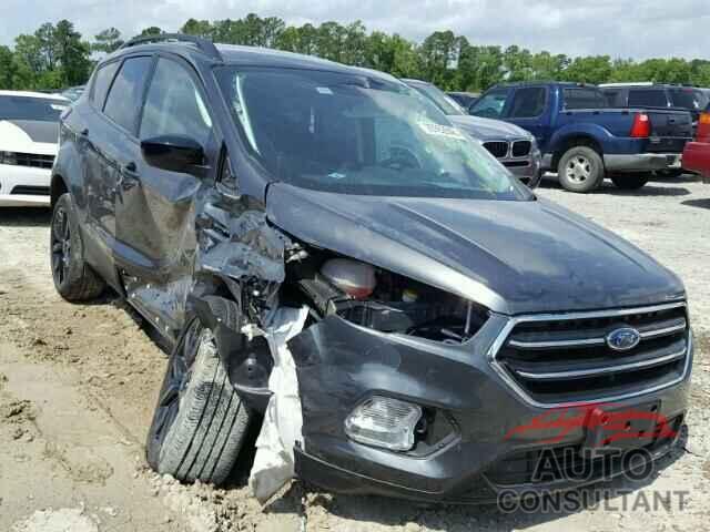 FORD ESCAPE 2017 - 1FMCU0G91HUA22773