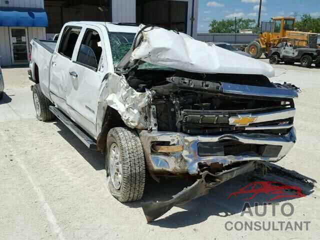 CHEVROLET SILVERADO 2015 - 1GC1KWE8XFF124363