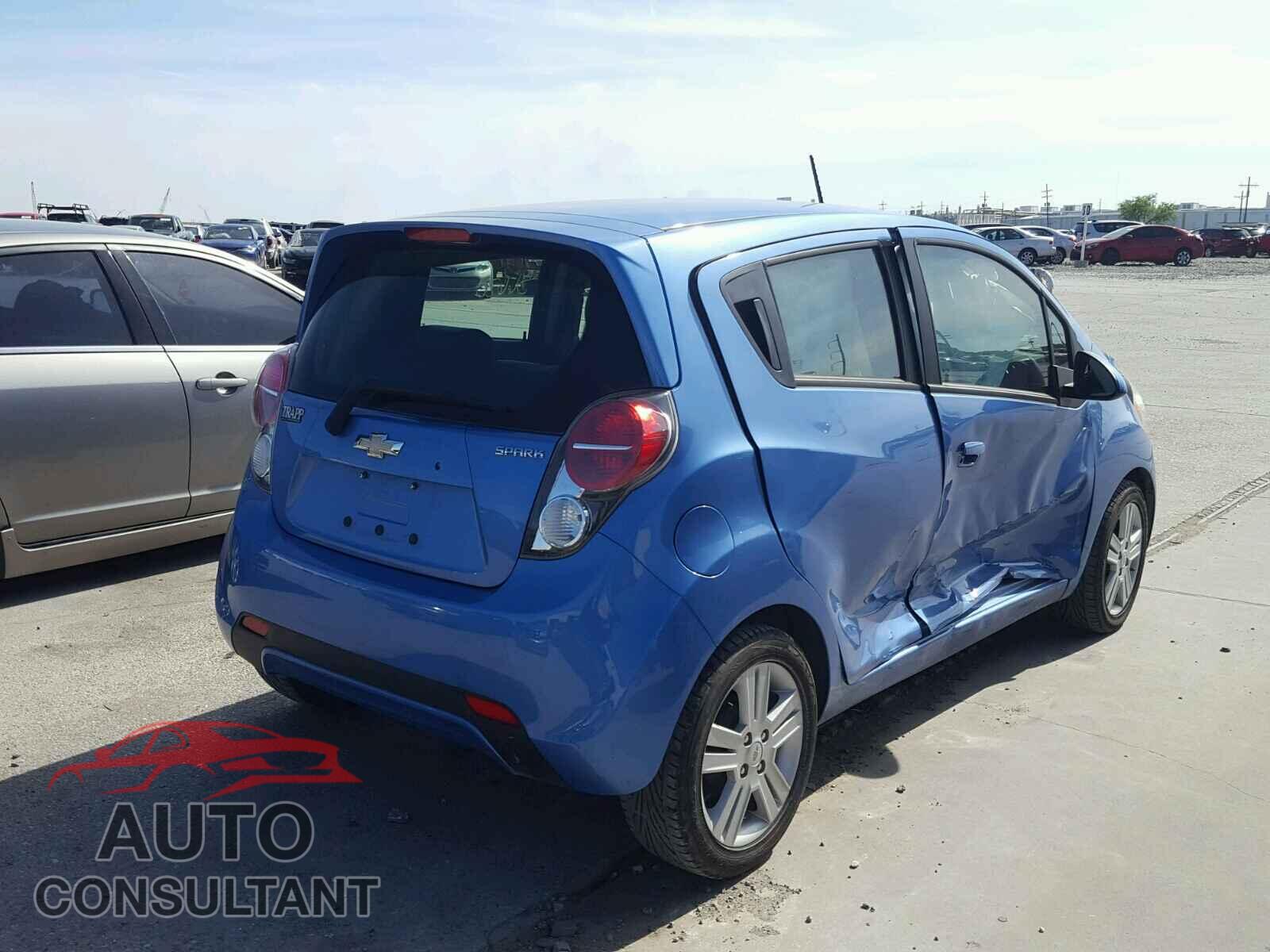 CHEVROLET SPARK 2015 - KL8CB6S93FC732807