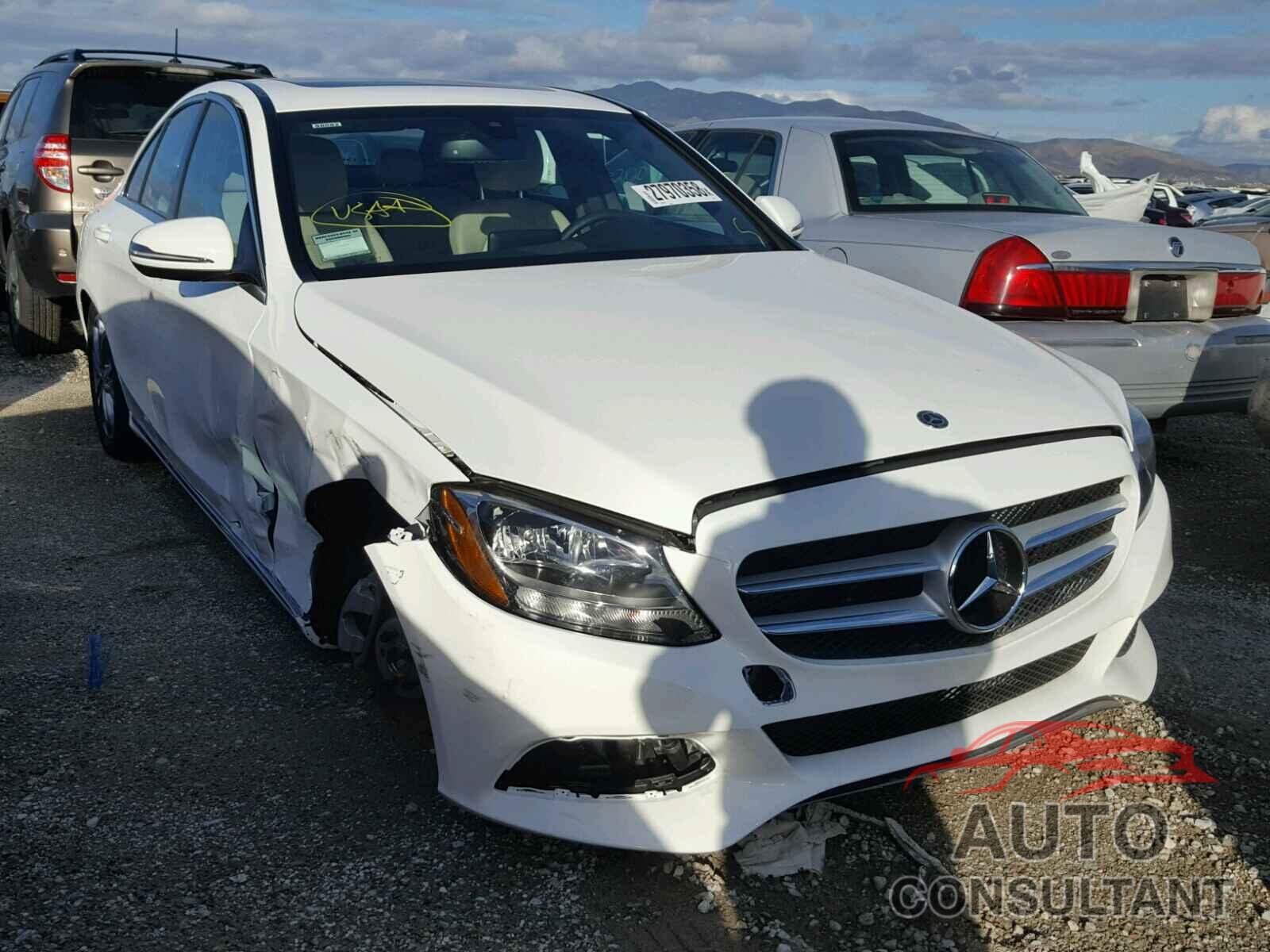 MERCEDES-BENZ C300 2018 - 55SWF4JB4JU249614