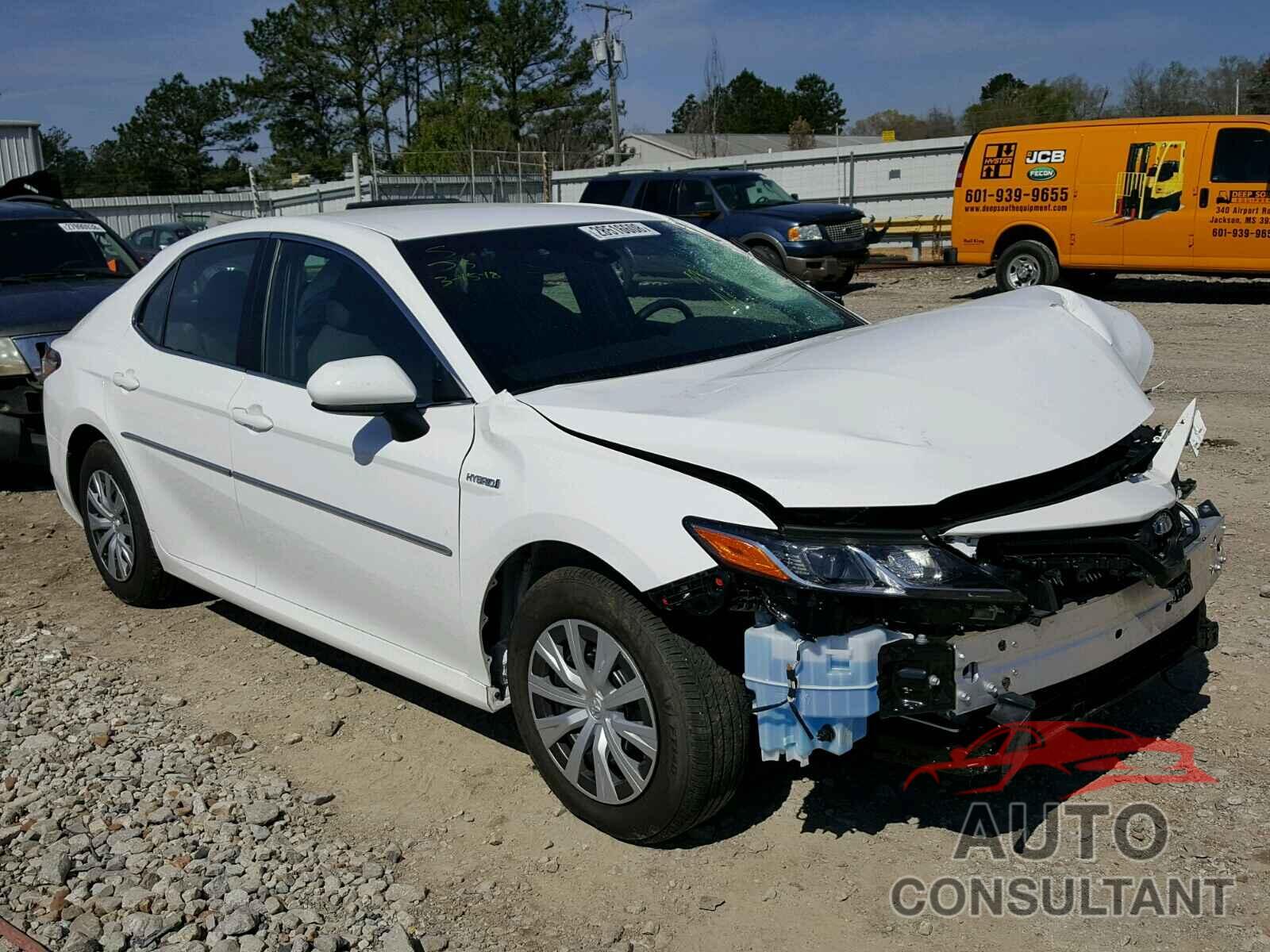 TOYOTA CAMRY 2018 - 4T1B31HK7JU500397