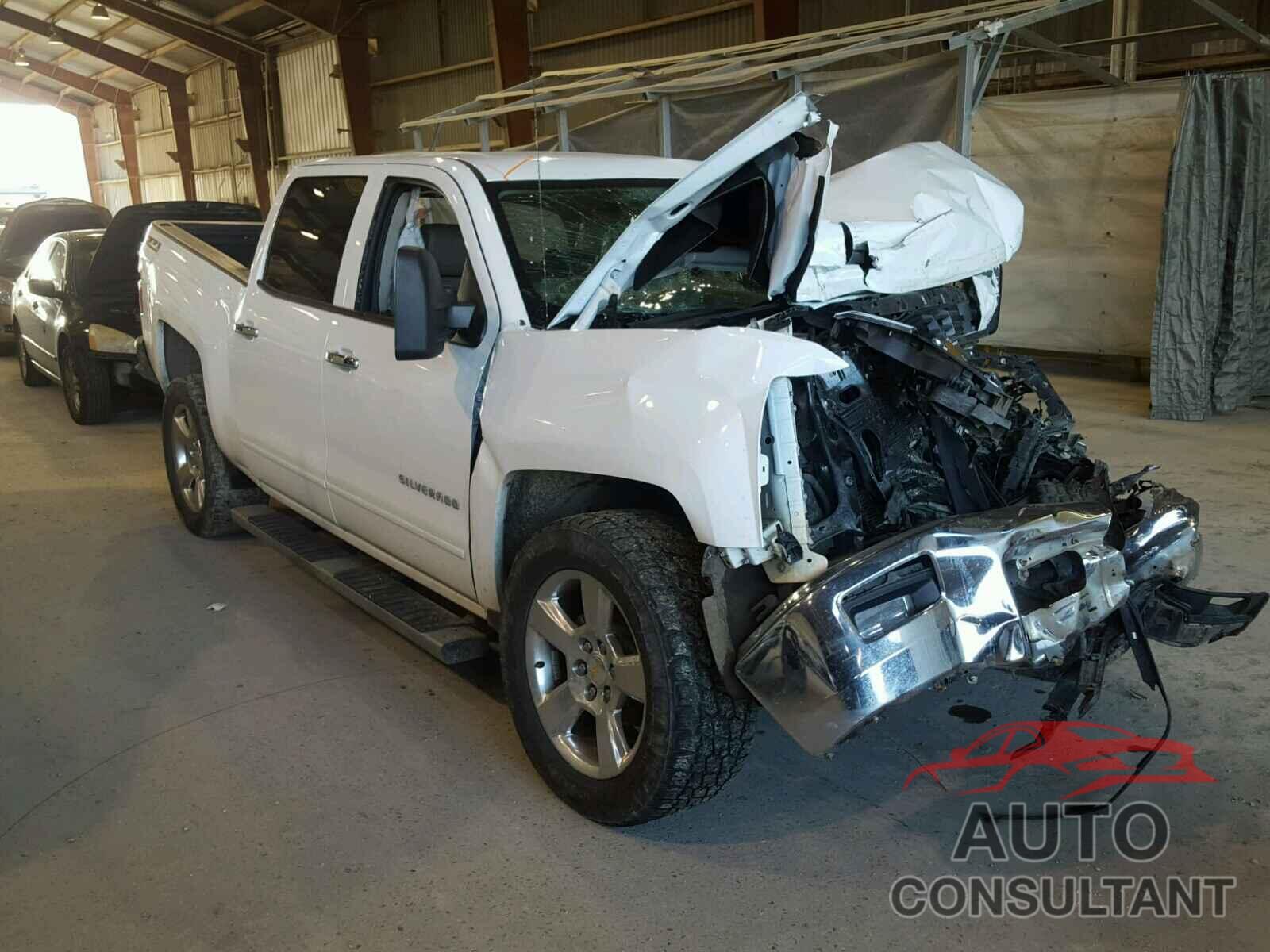 CHEVROLET SILVERADO 2015 - 3GCUKREC8FG314325