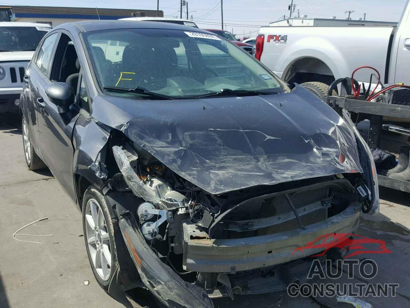 FORD FIESTA 2015 - 3FADP4EJ8FM106004